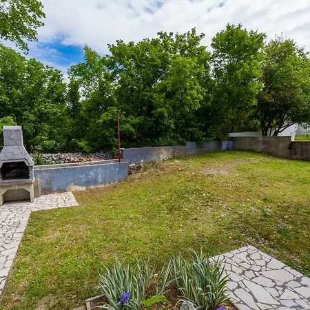 Tereza アパート ヤドラニヴォ