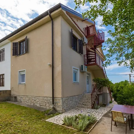 Tereza Apartment *